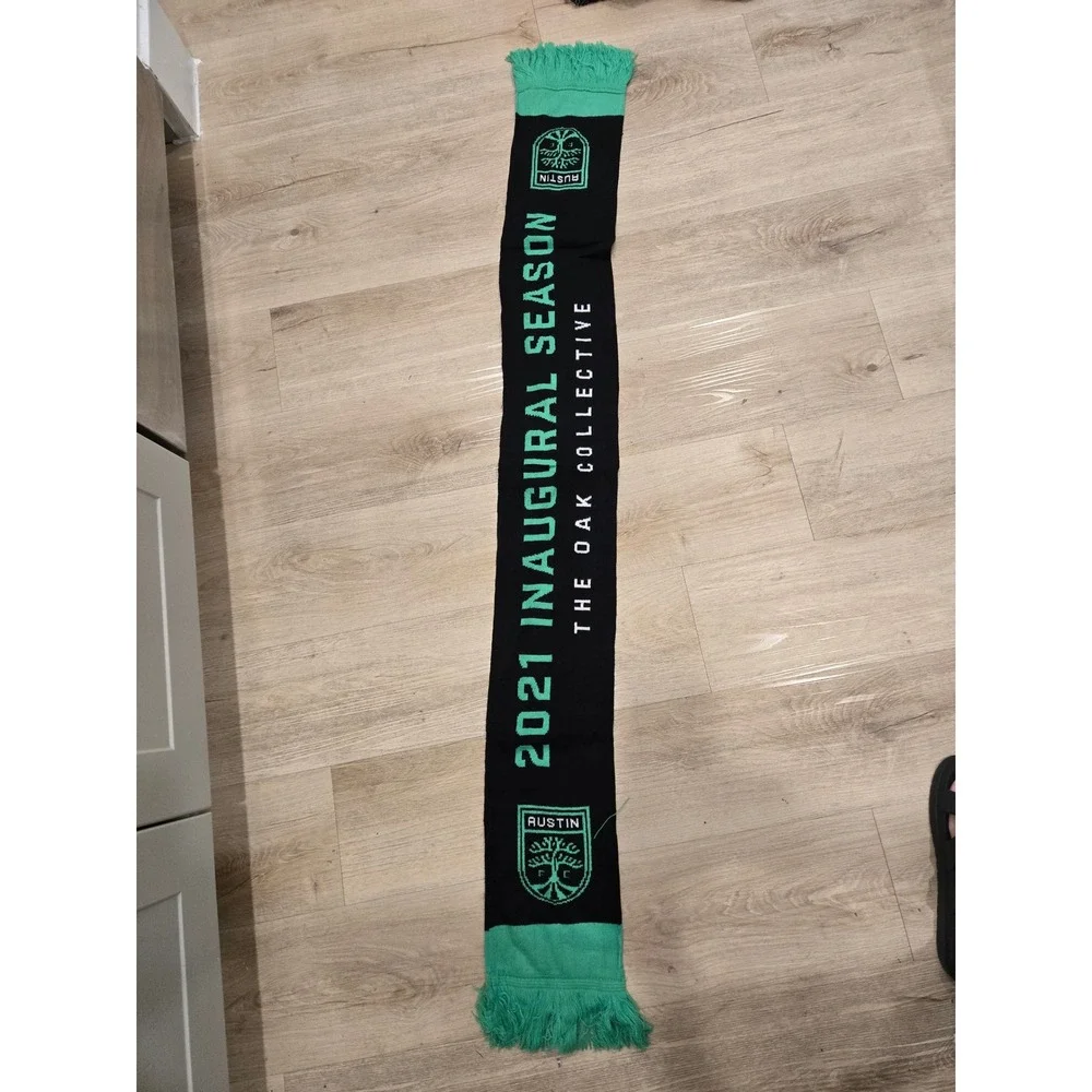 Austin FC Supporter BUndle -New Wool Heritage Banner,Scarf,Pom Beanie Hat,Flags
